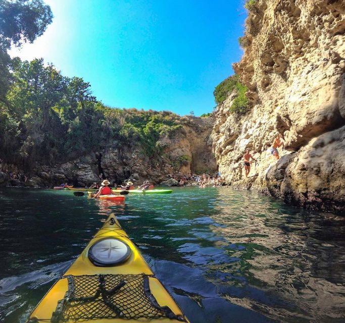 sorrento-premium-kayaking-experience-with-swimming