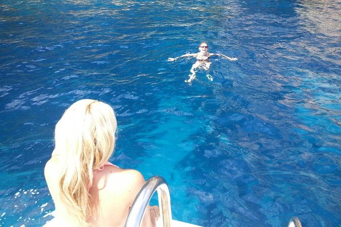 sorrento-private-boat-tour-to-capri-positano-in-1-day