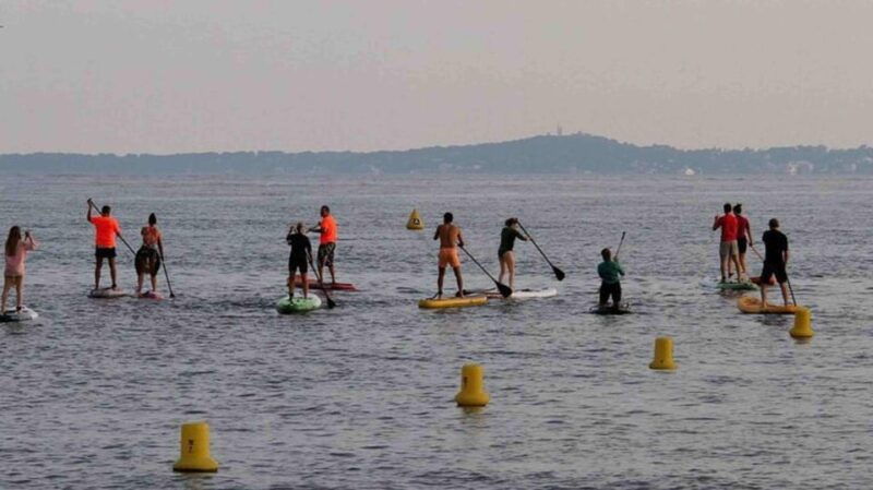 stand-up-paddle-and-shopping-cap3000