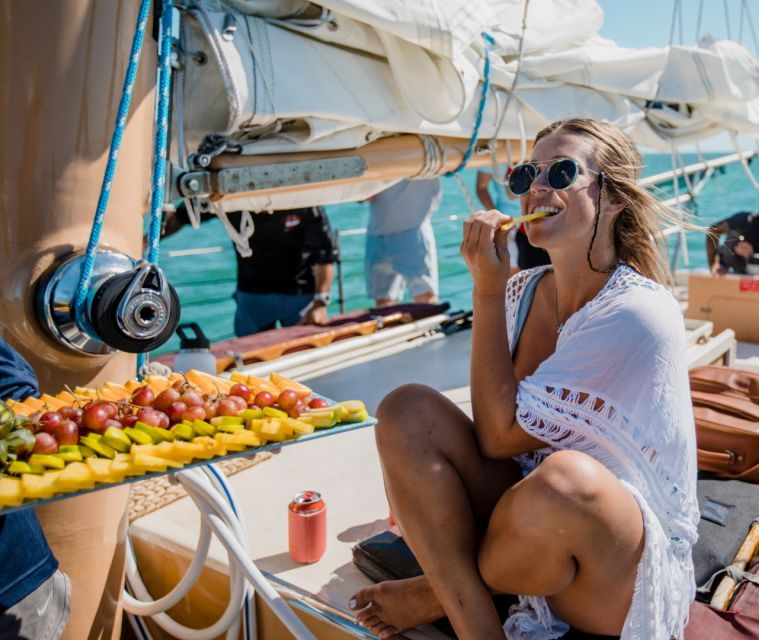 stock-island-wind-wine-sunset-sail-aboard-classic-schooner