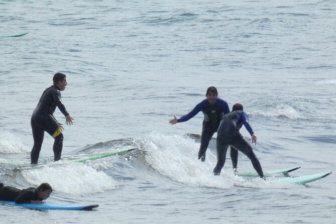 surf-lessons-in-llanes