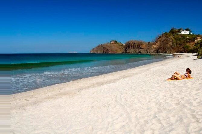 surfing-class-and-beach-hop-from-playa-del-coco-areas