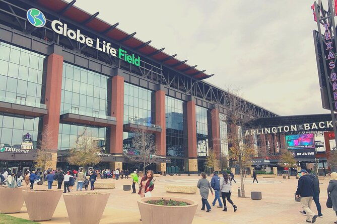 texas-rangers-baseball-game-ticket-at-globe-life-field