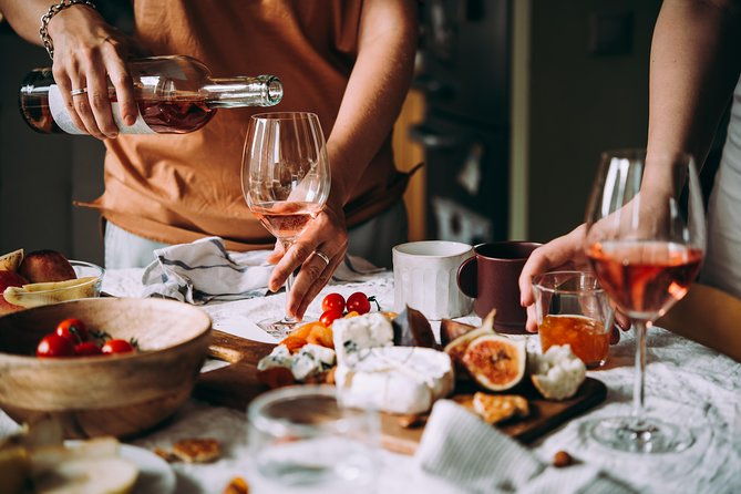 the-art-of-the-italian-aperitivo-with-a-local-learn-enjoy-in-catania