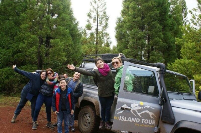 third-island-4x4-land-rover-tour-with-traditional-lunch