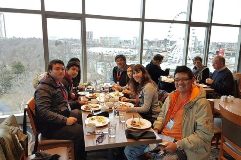 toronto-niagara-falls-day-trip-with-niagara-cruise-lunch
