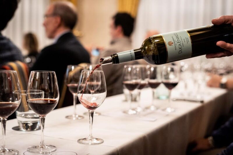 tour-and-wine-tasting-at-duca-di-salaparuta-winery