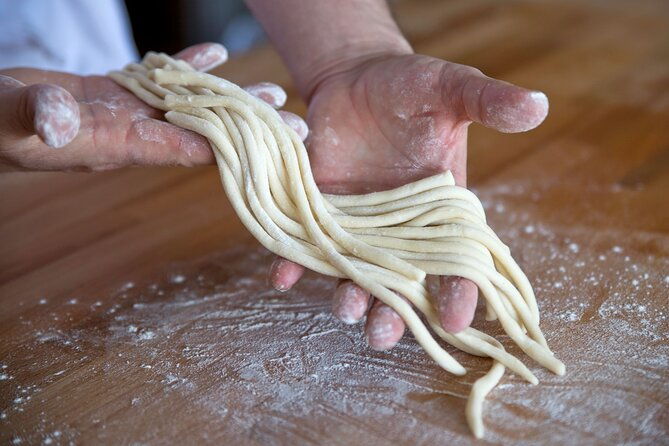 traditional-ramen-cooking-class-with-local-chef-in-nashville