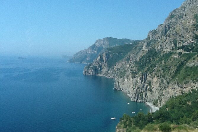 transfer-from-naples-international-airport-to-amalfi-or-amalfi-to-naples-airport