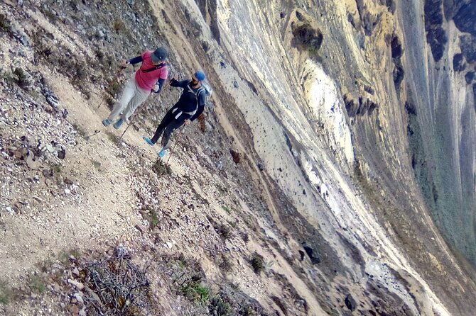 trekking-at-los-nevados-national-natural-park
