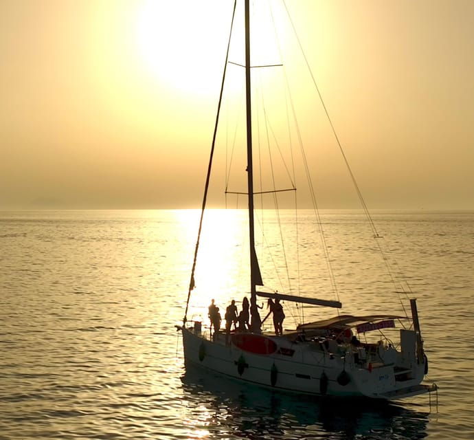 tropea-exclusive-sailing-cruise-the-coast-of-the-gods-4h