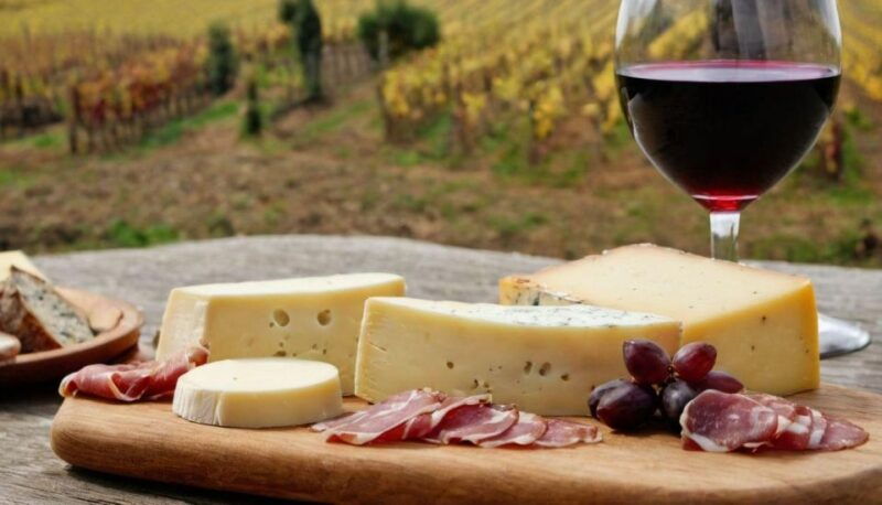 valdobbiadene-winery-tour-with-wine-and-food-tasting