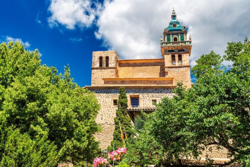 valldemossa-discover-valldemossa-with-a-transfer-from-palma
