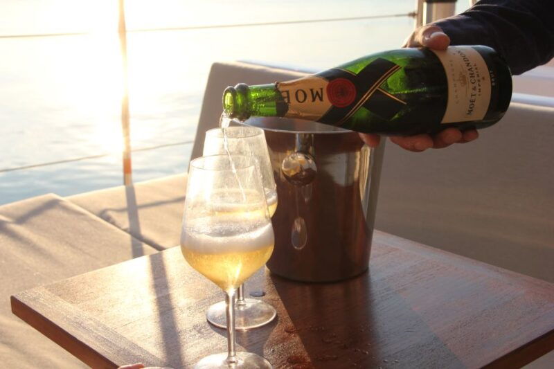 venice-lagoon-lunch-cruise-on-catamaran