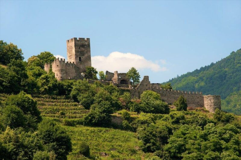 vienna-wachau-valley-private-kayak-and-wine-tour