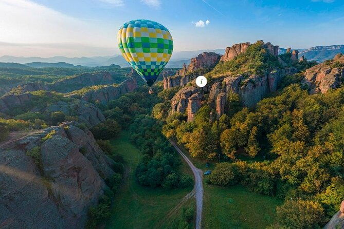 virtual-hot-air-balloon-ride-over-the-belogradchik-rocks