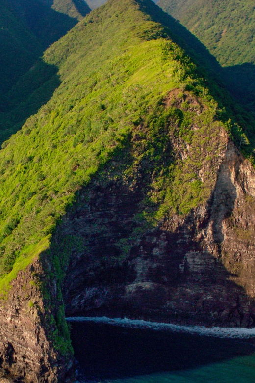 waikoloa-big-island-spectacular-helicopter-tour