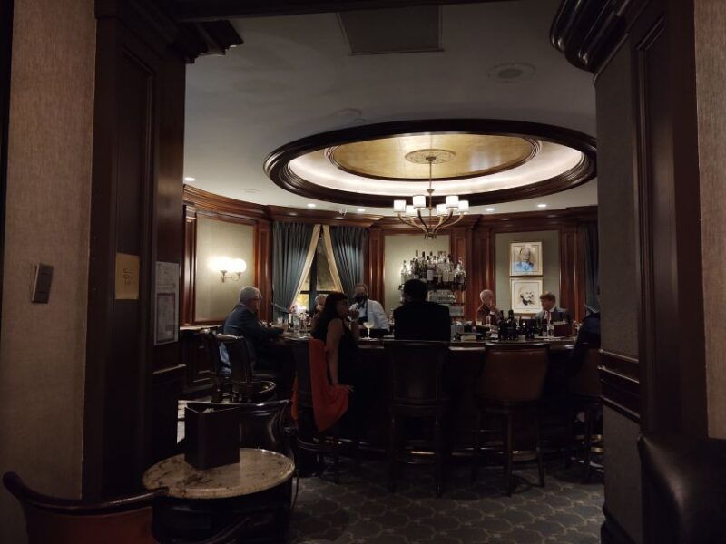 washington-dc-ghosts-boos-and-booze-haunted-pub-crawl