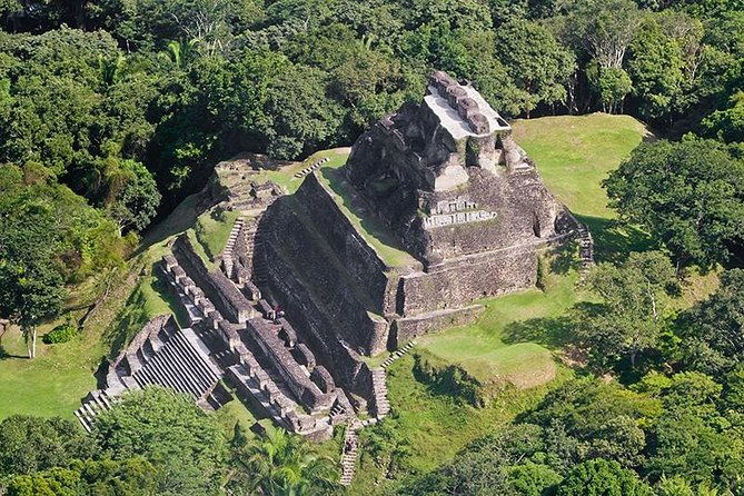 xunantunich-and-in-land-blue-hole-from-placencia