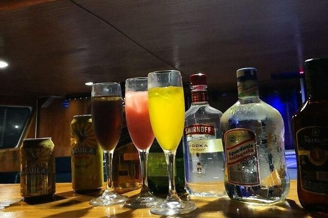 yacht-rumba-by-the-bay-with-barra-libre-in-san-andres