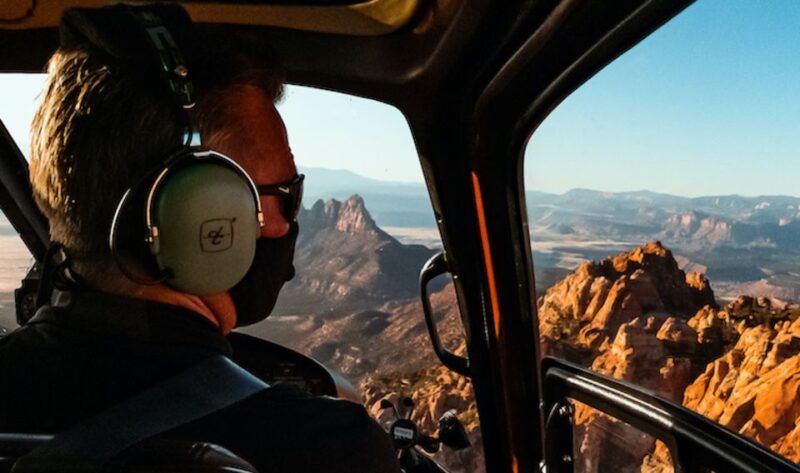 zion-national-park-canaan-cliffs-extended-helicopter-tour