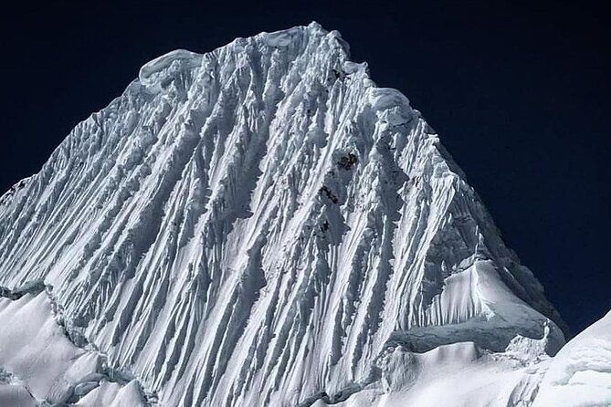 6-days-tour-to-nevado-alpamayo-5947-meters-an-extreme-adventure