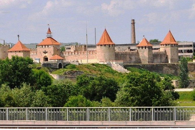 1-day-from-moldovacity-tour-chisinau-transnistria-soviet-tour