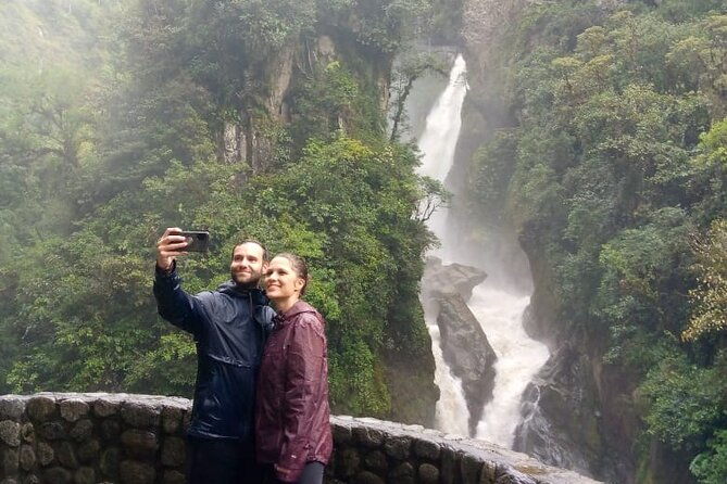 2-day-private-tourquilotoa-lake-banos-waterfalls-andes-mountains-experience