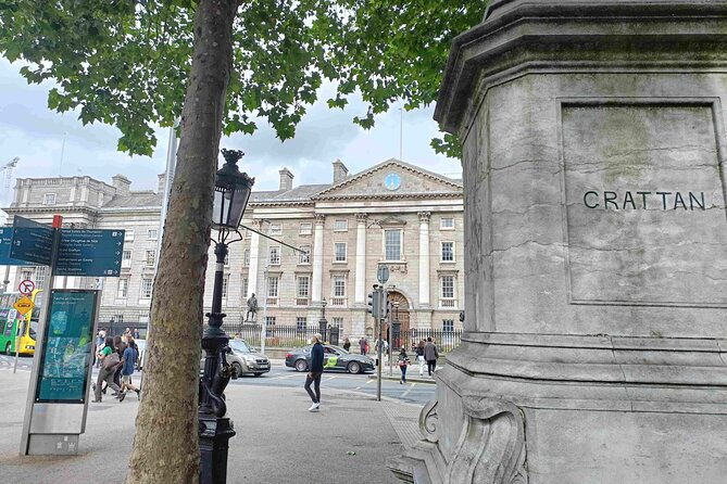 a-self-guided-audio-tour-of-dublins-temple-bar