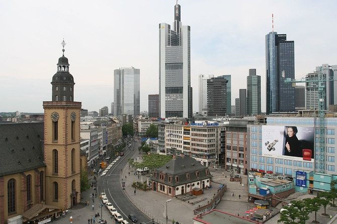 airport-transfer-frankfurt-to-airport-fra-by-business-car