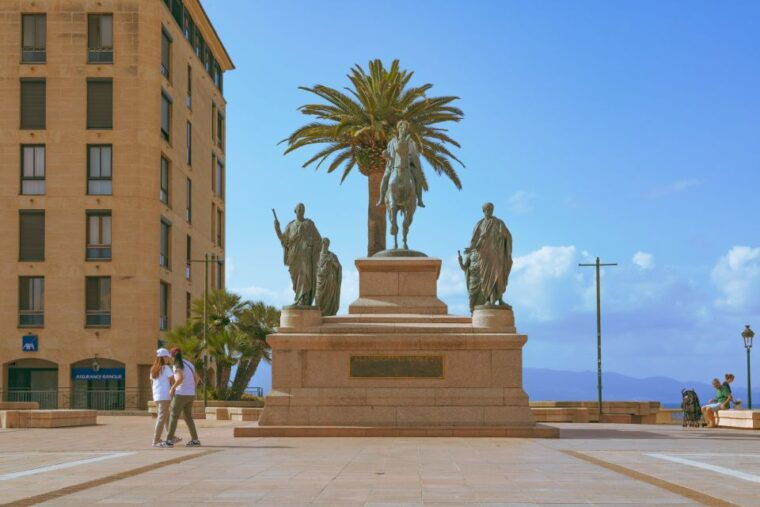 ajaccio-private-walking-city-tour