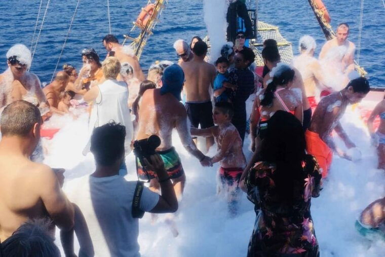alanya-pirate-boat-trip-with-optional-pick-up-and-lunch