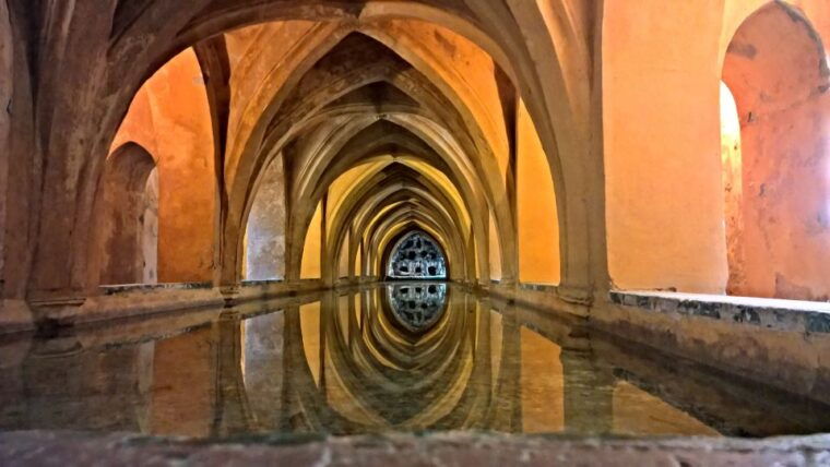 alcazar-of-seville-vip-tour