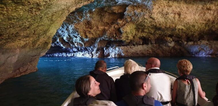 algarve-benagil-cave-boat-tour-and-algarseco-coastal-walk