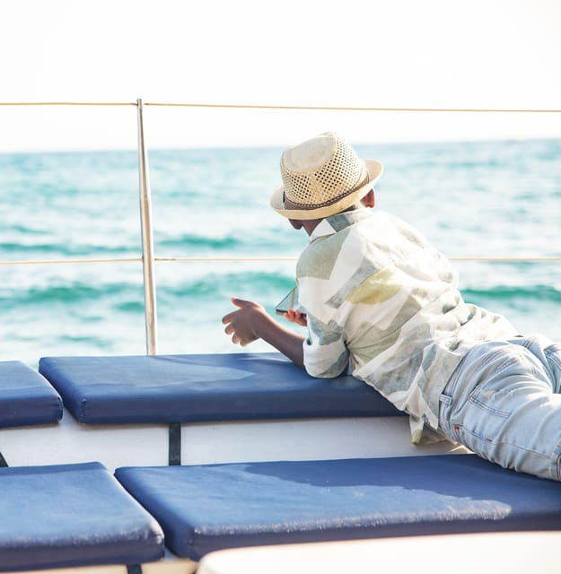 alicante-2-hour-late-afternoon-catamaran-cruise