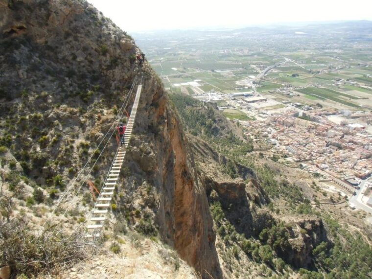 alicante-via-ferrata-hike-in-redovan