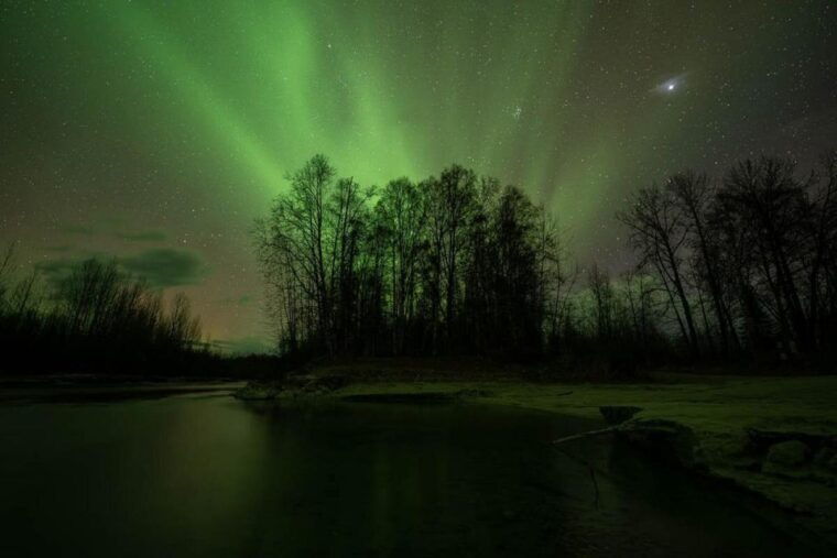 anchorage-aurora-borealis-northern-lights-photography-tour