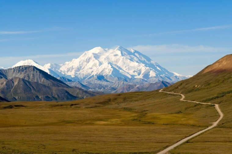 anchorage-coastal-trail-3-hour-city-bike-tour