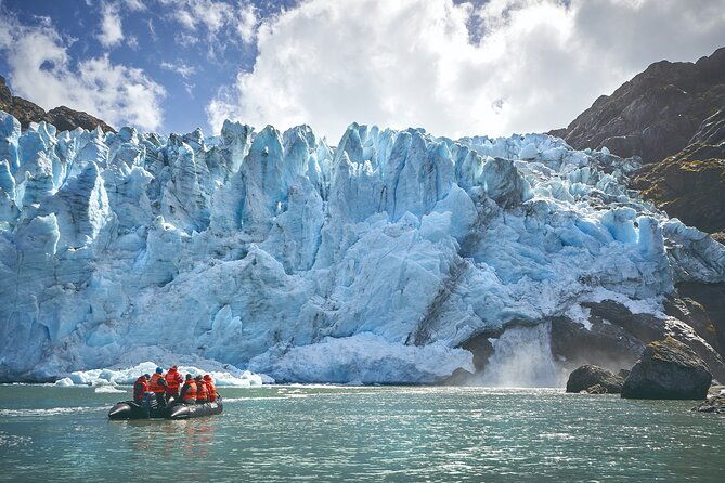 australis-cruise-at-the-end-of-the-world-ushuaia-to-punta-arenas