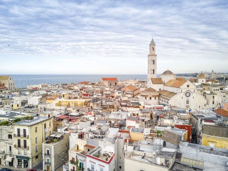 bari-alleys-of-the-ancient-village-exploration-tour