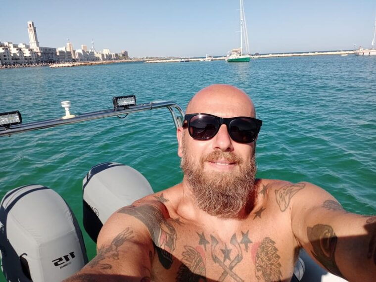 bari-boat-tour-rhib-on-the-suggestive-seafront-of-bari