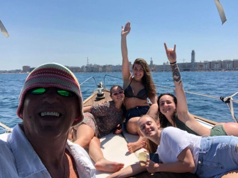bari-by-boat-admire-the-city-from-the-sea-with-aperitivo