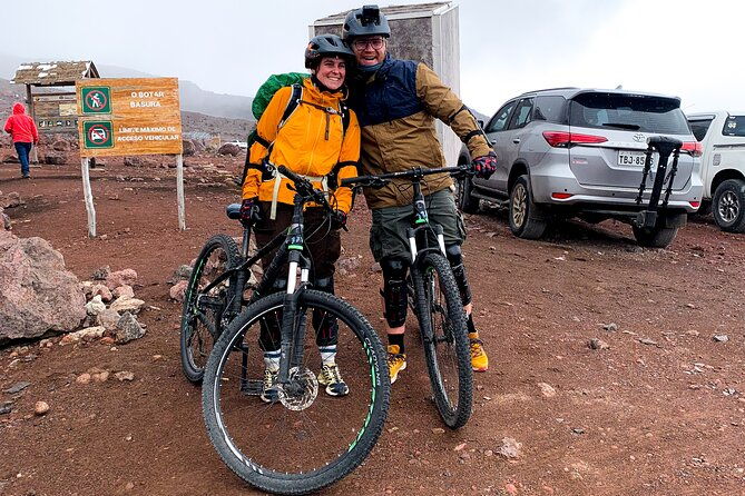 bike-tour-of-the-highest-volcano-in-ecuador-chimborazo
