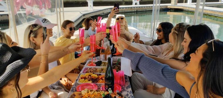 boat-cruise-drinks-included-las-best-attraction