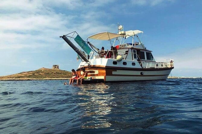 boat-excursion-from-palermo-with-aperitif-and-wine
