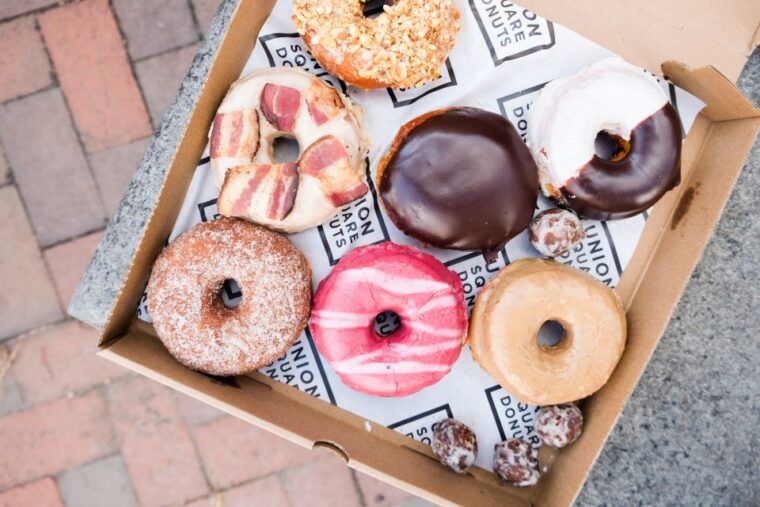 boston-guided-delicious-donut-tour-with-tastings