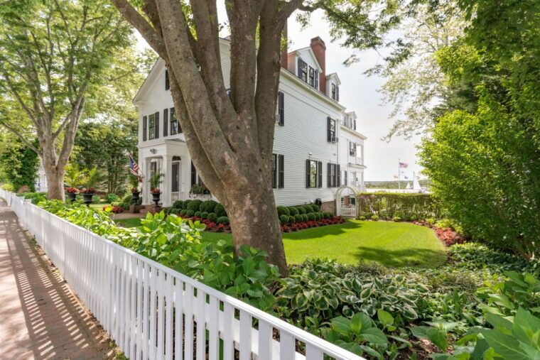 boston-marthas-vineyard-day-trip-with-optional-island-tour-2