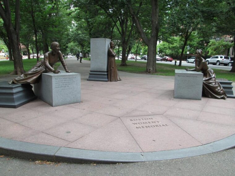 boston-womens-suffrage-history-tour-of-back-bay-3