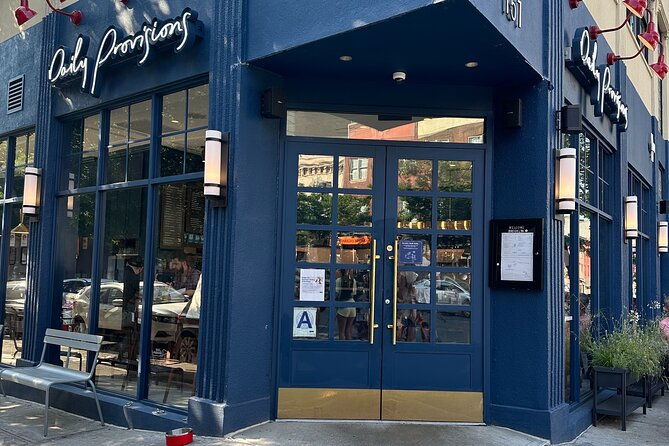 breakfast-sandwich-walking-tour-in-brooklyn