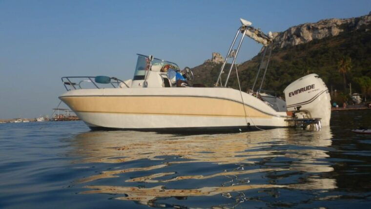 cagliari-boat-tour-with-snorkeling-in-the-caves